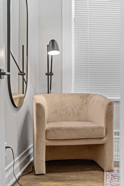 Bedroom 2 | Full Twin Bunk | Floor 1