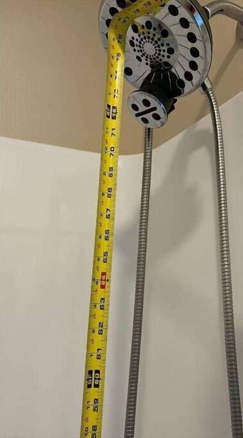 Hand-held showerhead