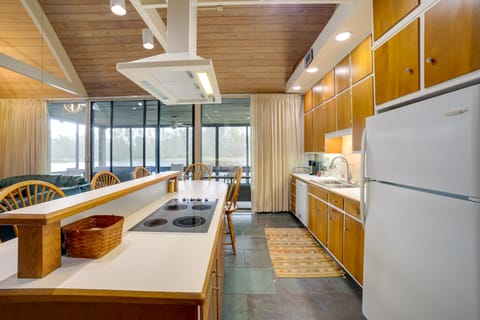 Kitchen | Main Level | Spices | Cooking Basics