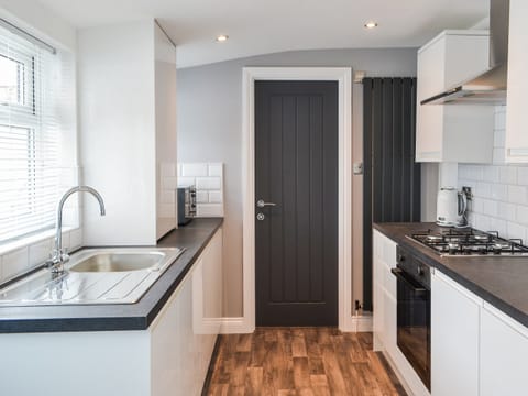 Kitchen | Ediths Retreat by the Sea, Tynemouth