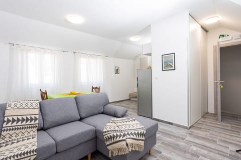 Living and dining area