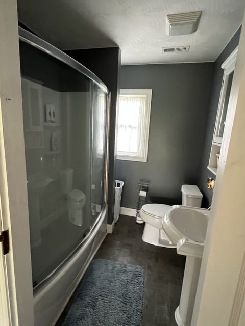 Upstairs bathroom