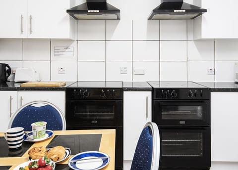 Communal Kitchen_New