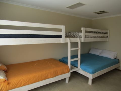 3 bedrooms