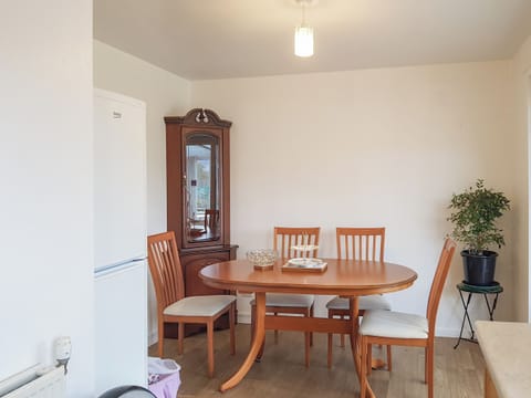 Dining Area | Buchanan Park, Ceres, near Cupar