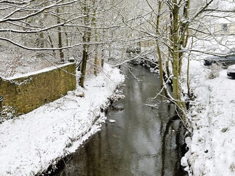 Surrounding area | Castle Park, Ceres, near Cupar