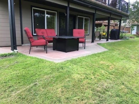 Your private patio area - firepit and seating