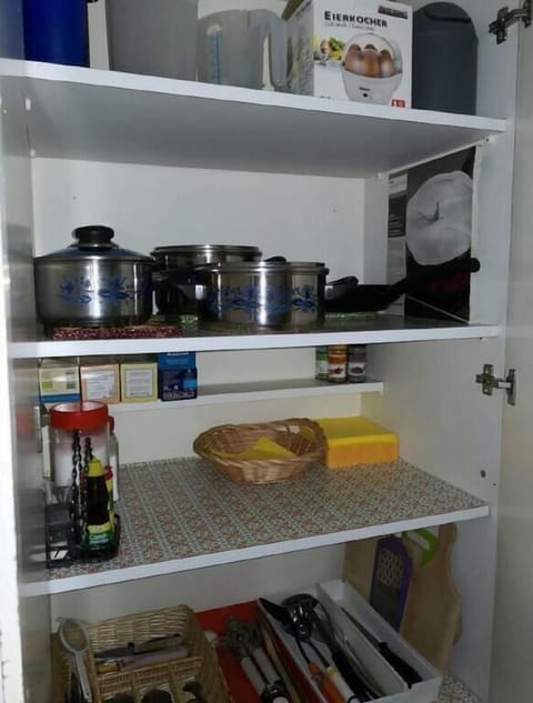 Fridge, stovetop, coffee/tea maker, cookware/dishes/utensils