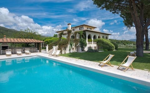 Autumn, Building Exterior, Outdoor, Pool, Summer