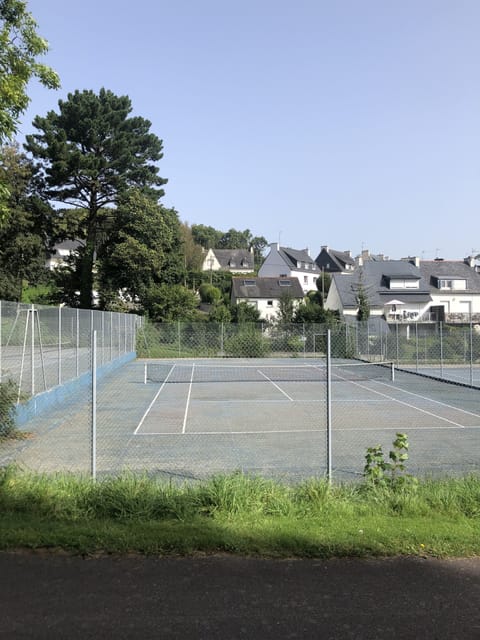 Sport court