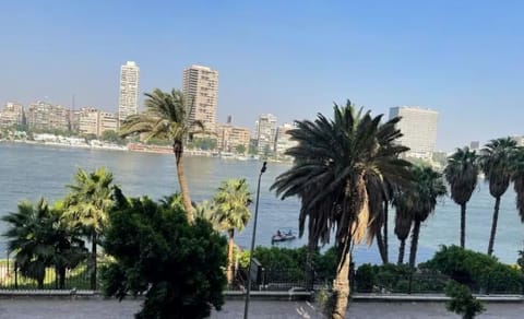 Nile View Apartment 2 Condo in Cairo