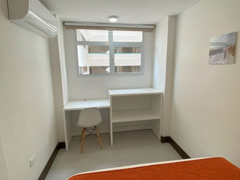 3 bedrooms, in-room safe, desk, iron/ironing board