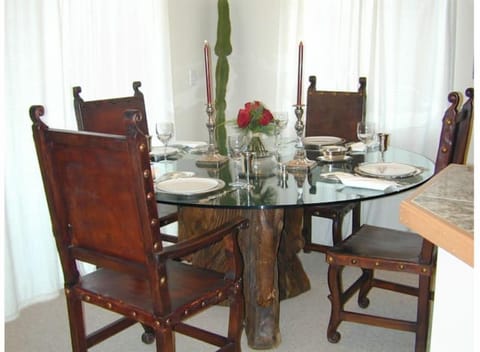 Fine Dining, table 2 to 6 Persons. Cuisine available by Chef Kendra A. Wilcox