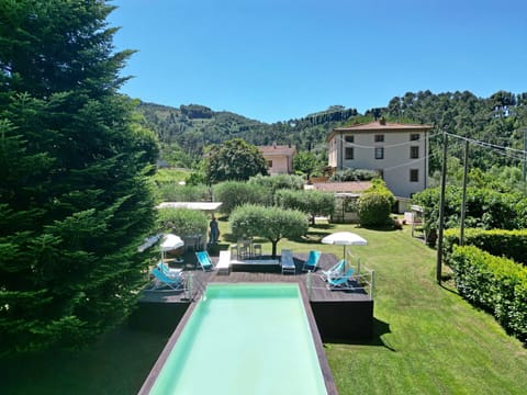 Garden, Outdoor, Pool