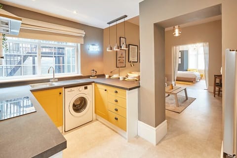 Northville Arrifana, Whitley Bay - Host & Stay