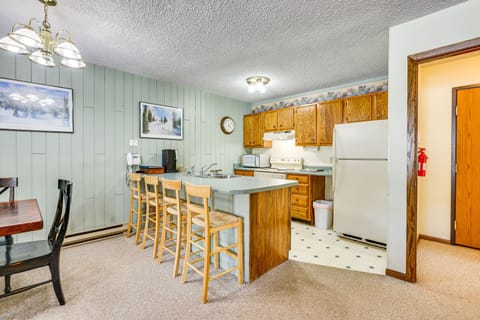 Kitchen | Cooking Basics | Dishware/Flatware | Toaster | Trash Bags/Paper Towels