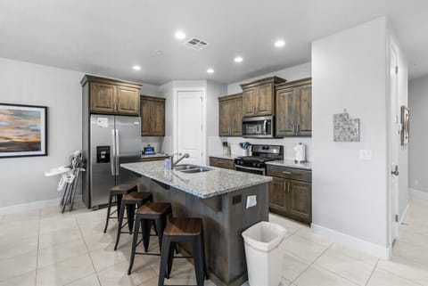 Kitchen with bar/seating 4