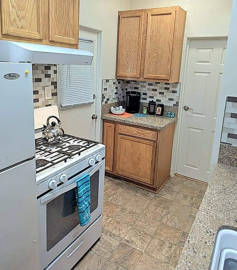 Gas stove, Keruig and French Press and fully stocked with all appliances, dishes, plates, utensils-everything you could want.