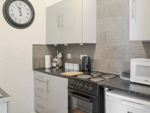 Kitchen | Windsor ApartmentsHarbour View, Bridlington