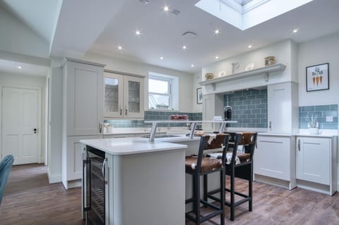 Hill House Country Estate - Princes Gate (15271)