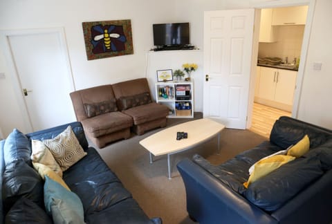 Bumblebee lounge area