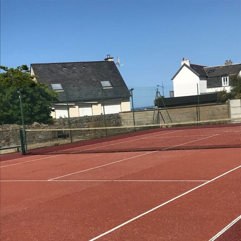 Sport court