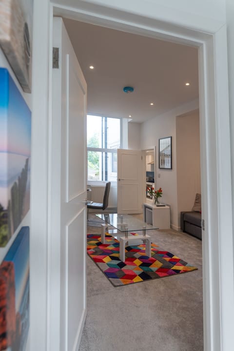 Living Room / Lounge