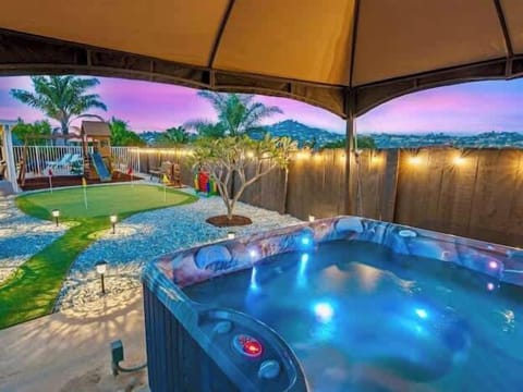 Mini play house, mini golf and electric jacuzzi is all what you need to relax and destress while looking after the kids and the young at hearts. 