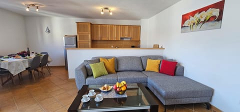 Open plan dining/living and kitchen area