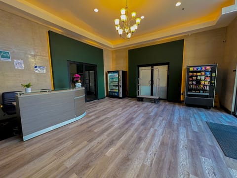 Building lobby w/ 2 shift security officers patrolling the building day & night.