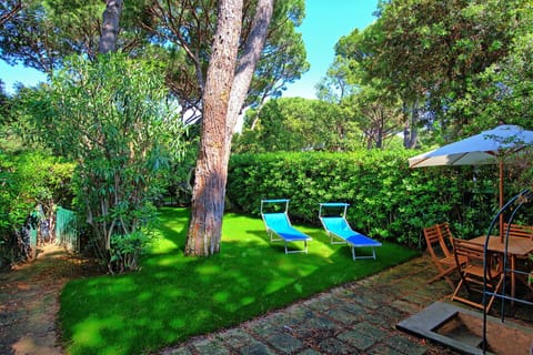 Building Exterior, Outdoor