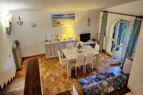 Dining Room, Living Room