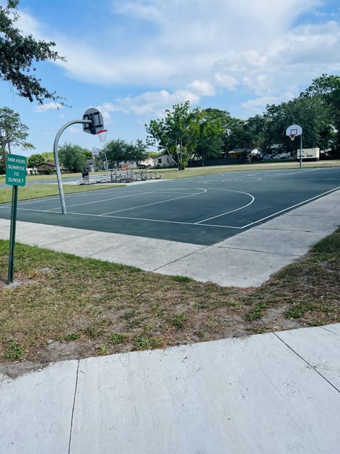 Sport court