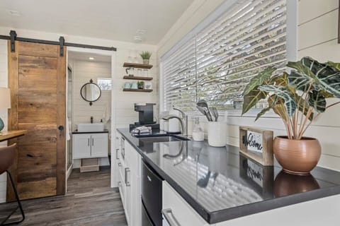 Kitchenette with Granite countertops
