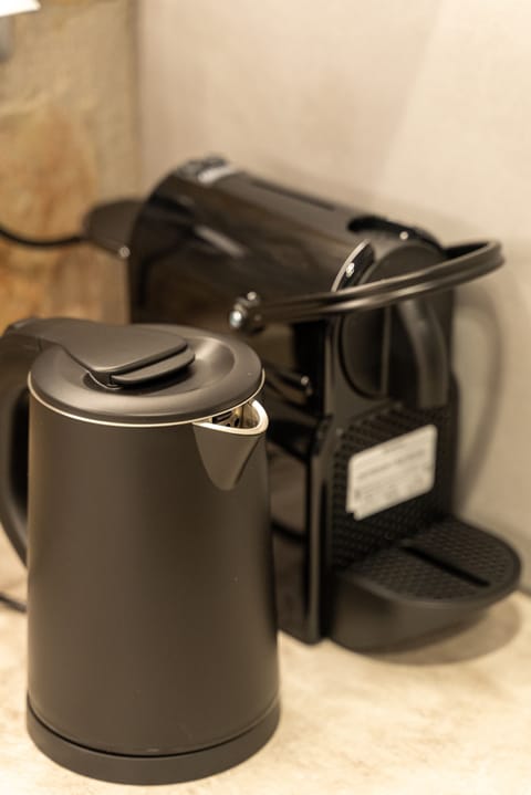Coffee machine and kettle