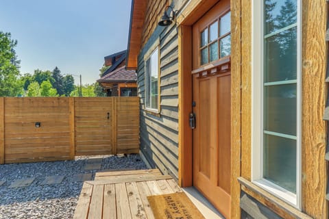 Private Entrance | Self Check-In