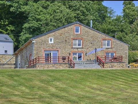 Holiday Home Exterior [summer]