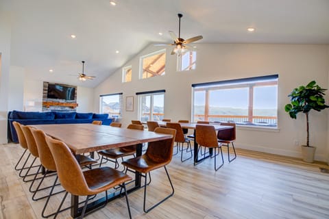 Dining room seats 16, plus 5 bar seating and additional 8 person seating outside