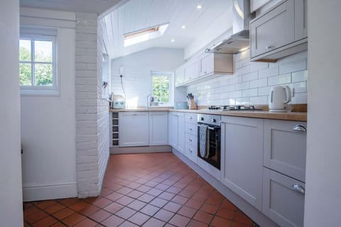 Penlan - 3 Bedroom Cottage - Saundersfoot (22785)