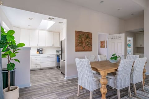 Kitchen / Living room