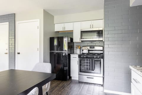 Explore the complete set of appliances available in the kitchen for your use