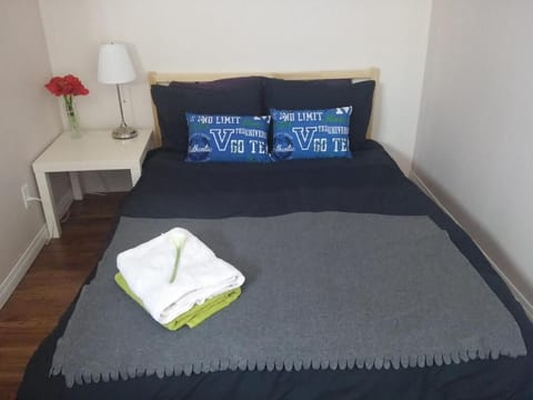 3 bedrooms, WiFi, bed sheets