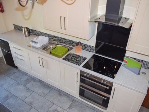 Kitchen area | The Studio at Malt Kiln Cottage, Grizebeck, near Kirkby-in-Furness