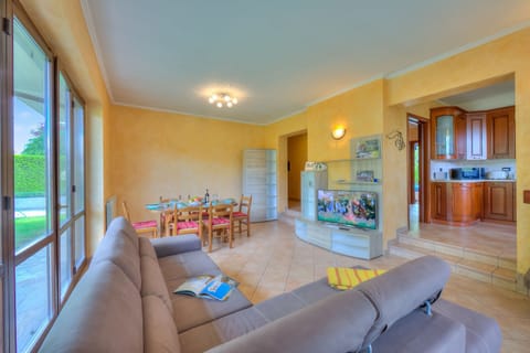 Living and dining room