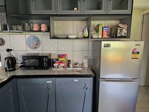 Fridge, microwave, stovetop, electric kettle