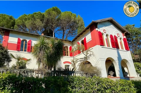 www.villaspenser.com