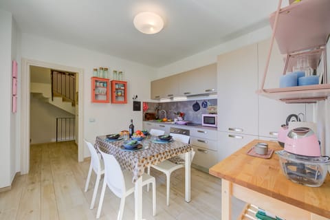 Kitchen and dining area