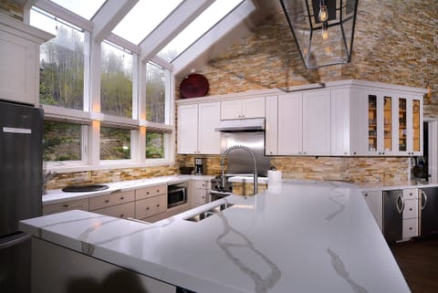 Fully stocked kitchen