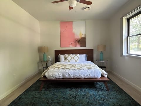 Iron/ironing board, travel crib, WiFi, bed sheets