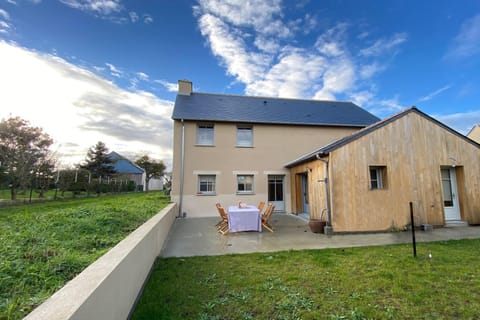 Holiday Home Exterior [winter]